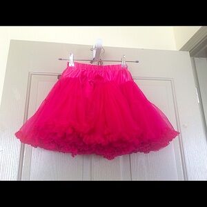 Girl skirt satin top/bow nwot fancy flared Soft tulle Costume flowy